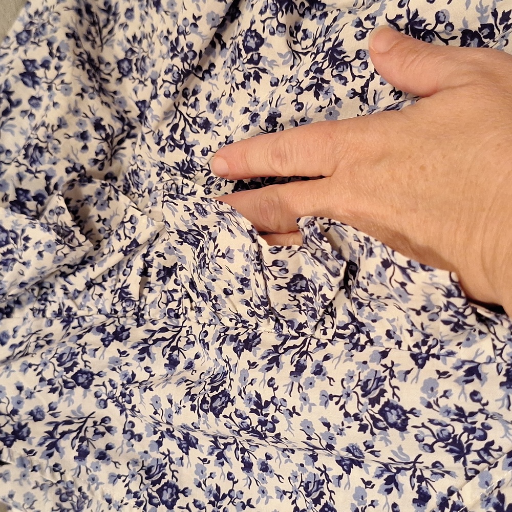 H&M Ruffle Wrap Dress Lg Blue Floral Puff Sleeve V-Neck Cotton Mini Preppy BW - Picture 4 of 12